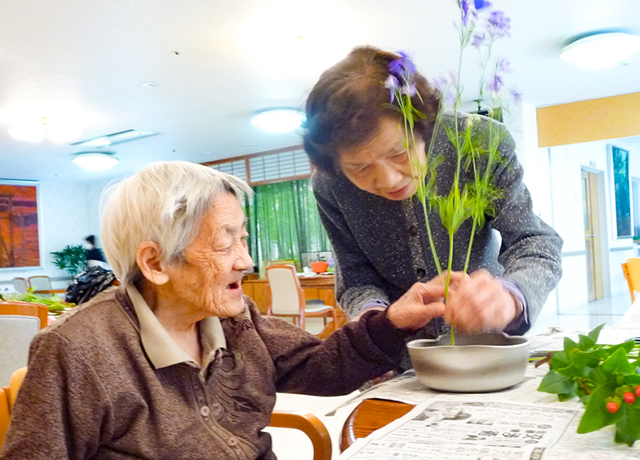 写真：文化支援ボランティアの様子